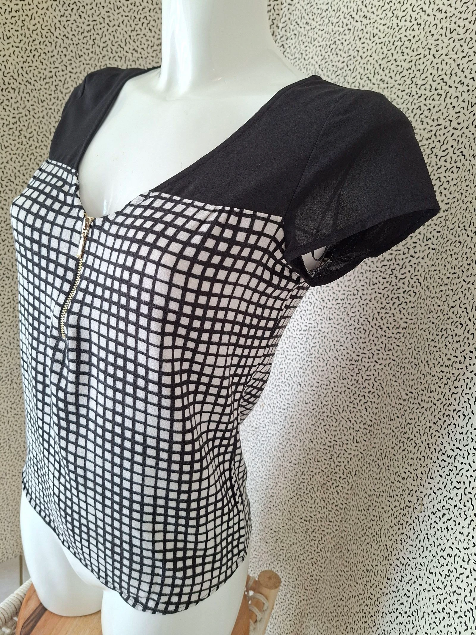 Blusa GDM Grain de Malice T36 Preto Branco Quadrados Zíper Feminino Chique – photo 2